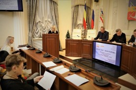 И словом, и делом: помощников депутатов Волгодонской городской Думы отметили за помощь советам ТОСов